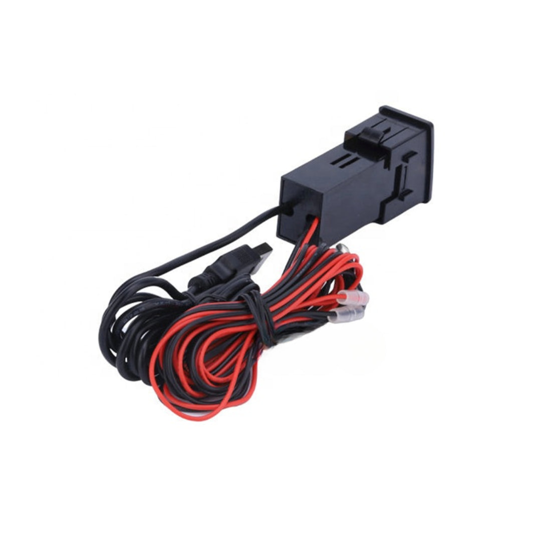 Dual USB Port & Audio Extension Compatible with Ford Ranger (3.1A)
