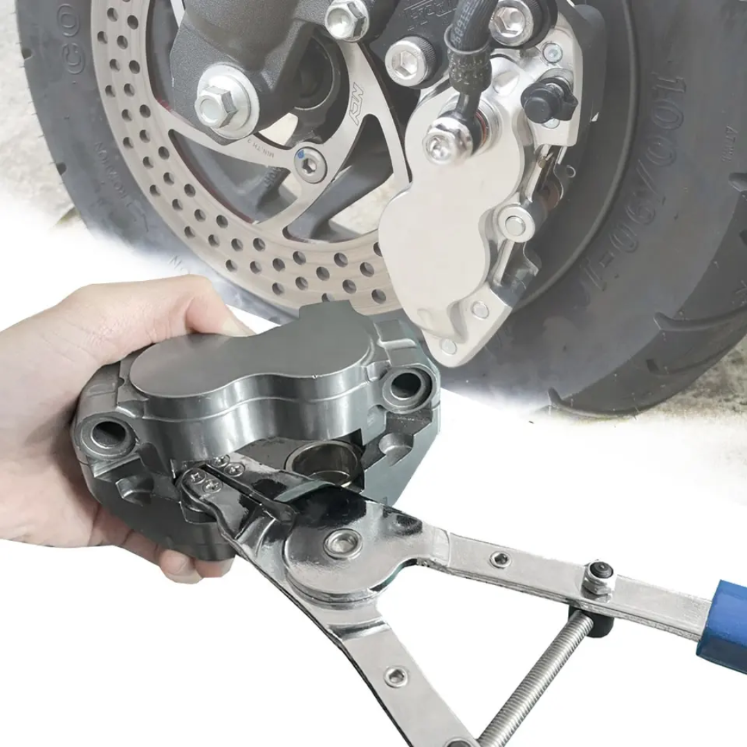 MC Brake Caliper Tool: Brake Piston Puller