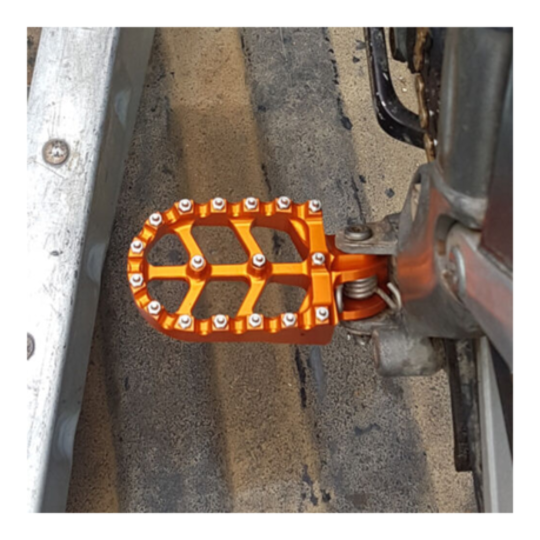 MC Foot Peg Set for KTM (125-500cc)