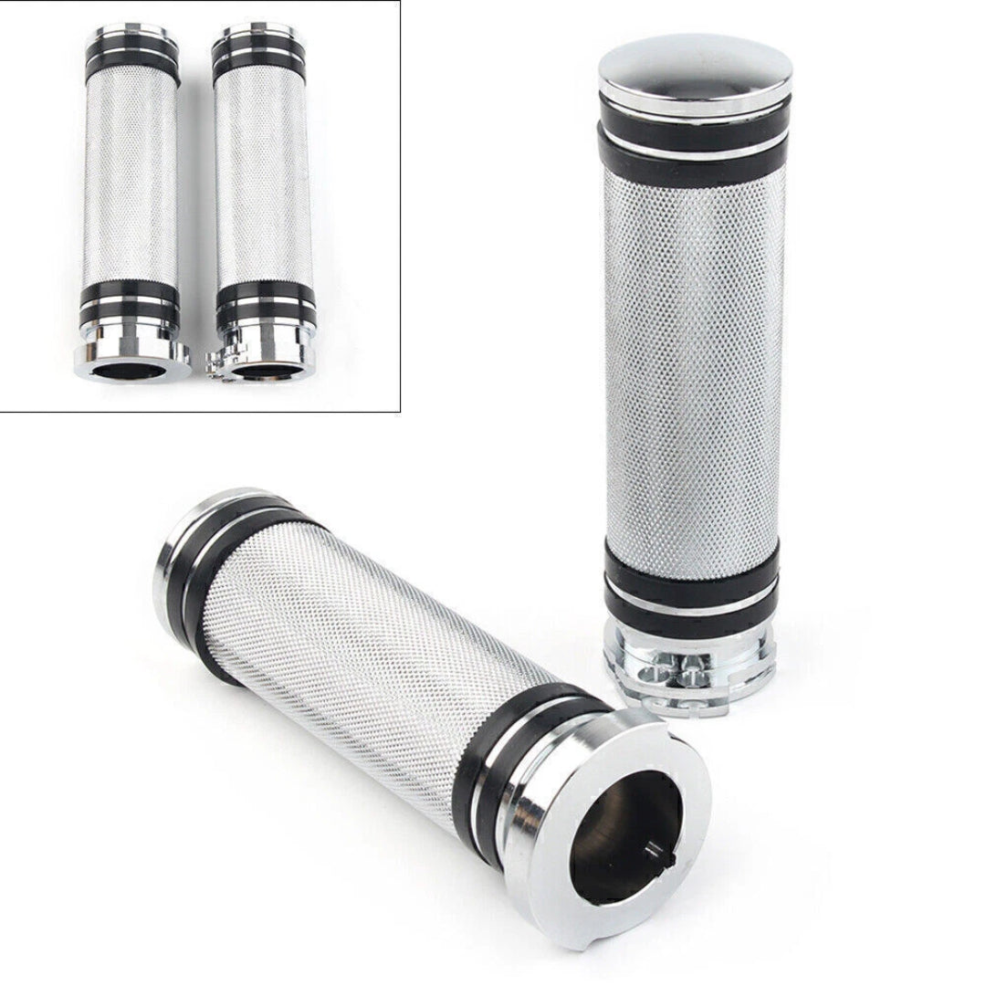 25mm CNC Handlebar Grip Set Compatible with Harley XL800 / XL1200
