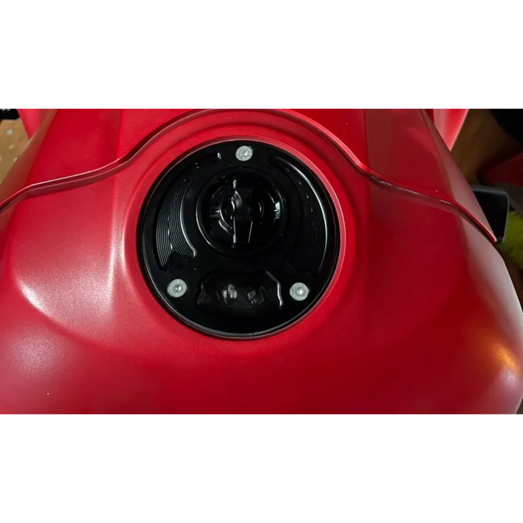 Yamaha R1/ R6/ R3/ MT-09/ MT-10 & XT Keyless Fuel Tank Cap (Black)