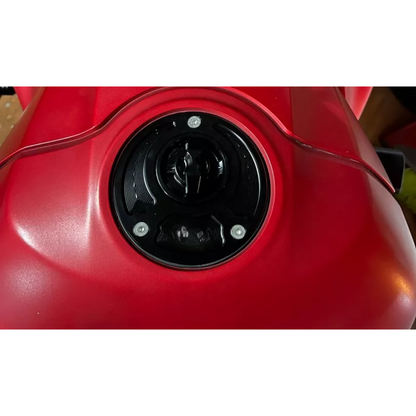 Yamaha R1/ R6/ R3/ MT-09/ MT-10 & XT Keyless Fuel Tank Cap (Black)